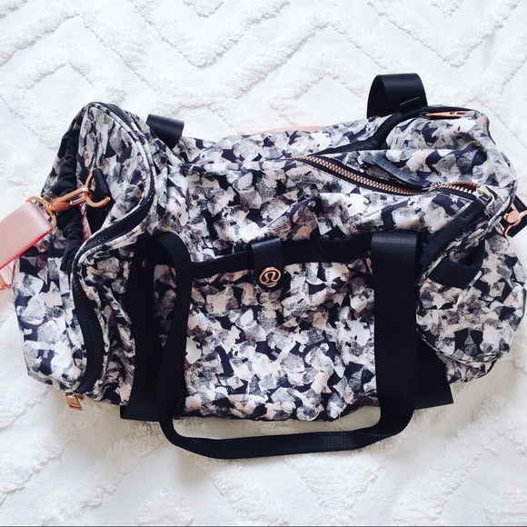 lululemon athletica Handbags - Lululemon Pink/Gray Printed Duffle Bag